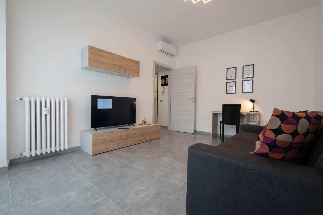 Apartment L&M, Rhomilanofiera Bollate Eksteriør bilde